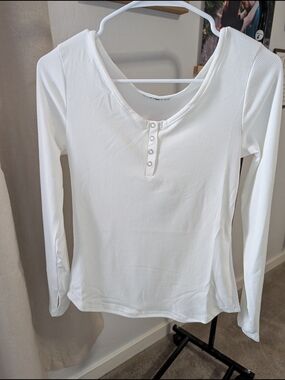 Ribbed Long-Sleeve Henley Top - White